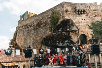 Point of Interest - Muralhas com História - Sortelha| Sabugal| Beiras e Serra da Estrela