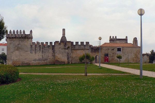 Local - Castelo de Pirescouxe - Santa Iria de Azóia| Loures| Área Metropolitana de Lisboa