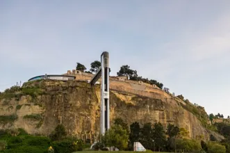 Local - Elevador Panorâmico da Boca do Vento - Almada| Almada| Área Metropolitana de Lisboa