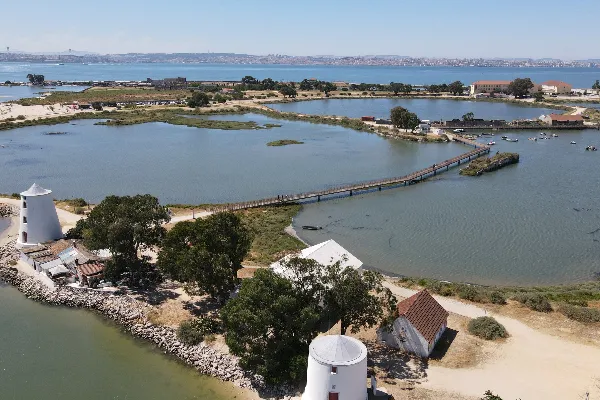 Local - Praia Fluvial da Alburrica - Alburrica| Barreiro| Área Metropolitana de Lisboa