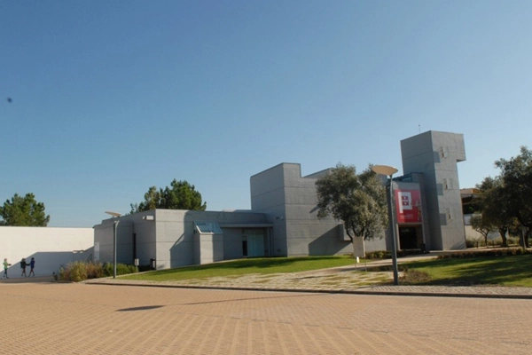 Local - Centro de Interpretação da Batalha de Aljubarrota - Calvaria de Cima| Porto de Mós| Região de Leiria