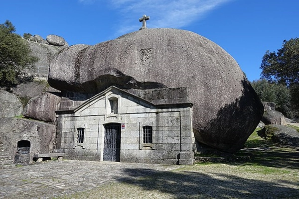 Local - Santuário Nossa Senhora de Lapa - Soutelo| Vieira do Minho| Ave