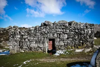 Local - Muralha das Portas - Alhões| Cinfães| Tâmega e Sousa