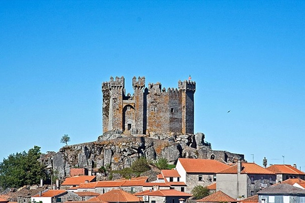 Local - Castelo de Penedono - Penedono| Penedono| Douro