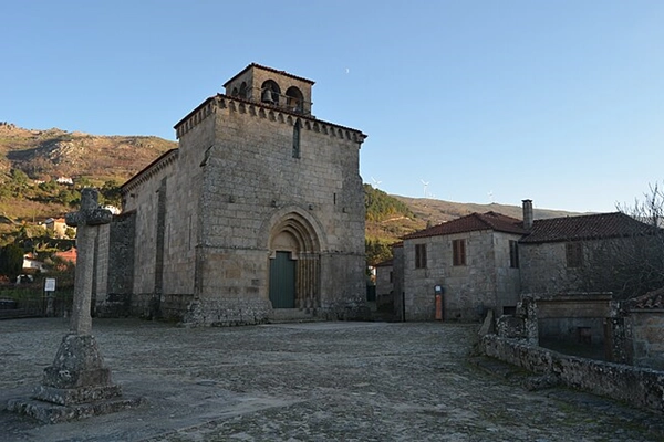 Local - Igreja de São Martinho de Mouros - São Martinho de Mouros| Resende| Tâmega e Sousa