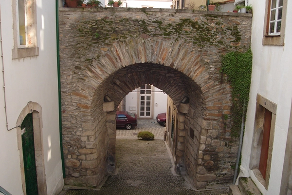 Local - Porta de Santo António - Mirandela| Mirandela| Terras de Trás-os-Montes