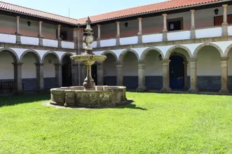 Local - Convento dos Franciscanos do Varatojo - Mesão Frio| Mesão Frio| Douro| Portugal