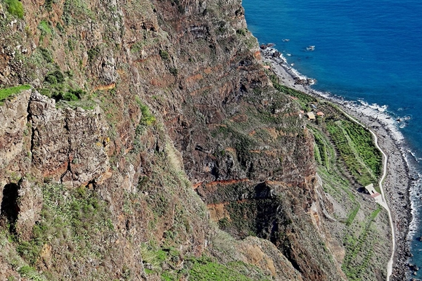 Local - Praia da Fajã das Bebras - Câmara de Lobos| Região Autónoma da Madeira