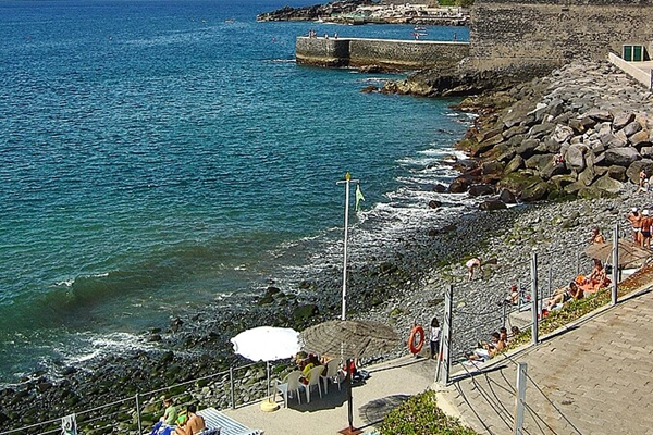 Local - Praia do Gorgulho - Funchal| Região Autónoma da Madeira
