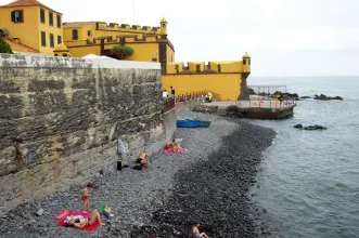 Local - Praia de São Tiago - Funchal| Região Autónoma da Madeira| Portugal