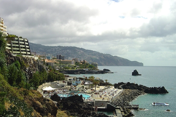 Local - Complexo Balnear Ponta Gorda - Funchal| Região Autónoma da Madeira