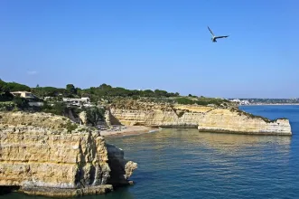 Local - Praia da Cova Redonda - Lagoa| Algarve