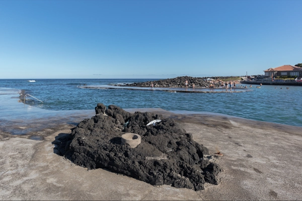 Local - Zona Balnear de Porto Martins - Praia da Vitória| Região Autónoma dos Açores
