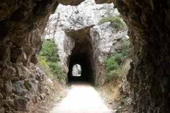 Local - Minas da Bezerra  - Bezerra, Serro Ventoso| Porto de Mós| Região de Leiria| Portugal