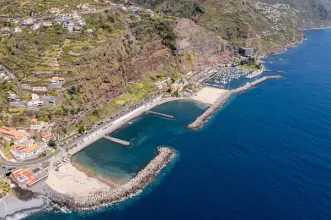 Local -  Praia da Calheta - Calheta| Calheta| Região Autónoma da Madeira| Portugal