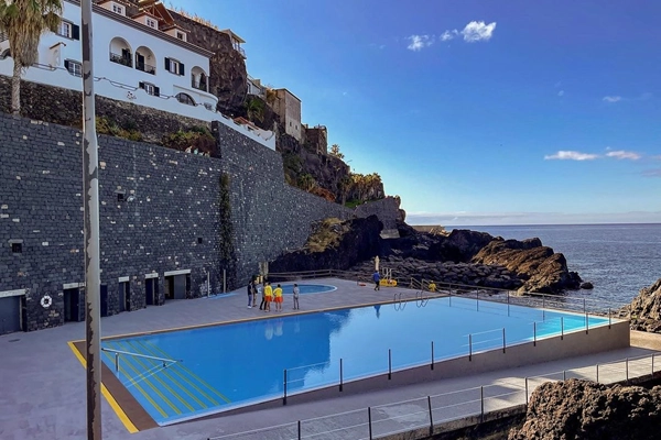 Local - Complexo Balnear das Salinas - Câmara de Lobos| Câmara de Lobos| Região Autónoma da Madeira