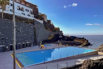 Local - Complexo Balnear das Salinas - Câmara de Lobos| Câmara de Lobos| Região Autónoma da Madeira