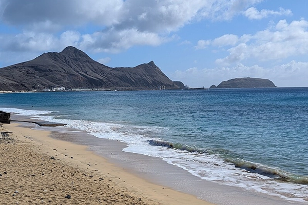 Local - Praia do Penedo - Porto Santo| Porto Santo| Região Autónoma da Madeira