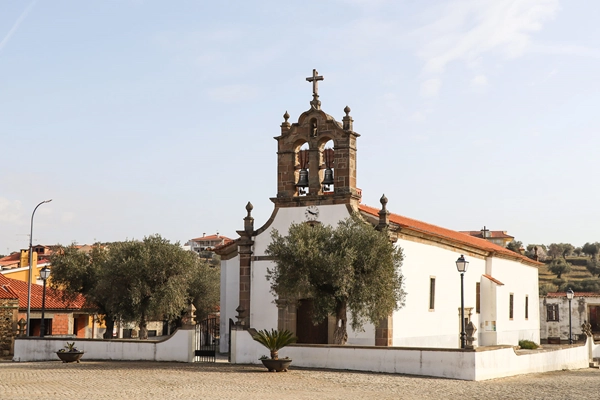 Local - Igreja de São Martinho de Lagoa - Lagoa | Junta de Freguesia de Lagoa | Macedo de Cavaleiros| Terras de Trás-os-Montes
