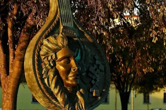 Local - Guitarra na Proa - Homenagem a Amália, ao Fado e a Lisboa - Belém| Lisboa| Área Metropolitana de Lisboa| Portugal
