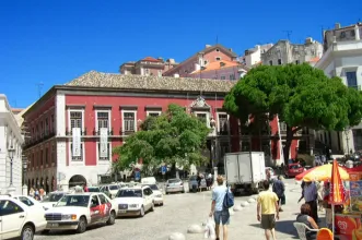 Local - Palácio dos Condes de Almada/Palácio da Independência - Santa Maria Maior| Lisboa| Área Metropolitana de Lisboa| Portugal