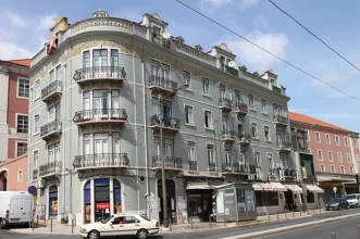Local - Edifício na Avenida Almirante Reis - Arroios| Lisboa| Área Metropolitana de Lisboa| Portugal