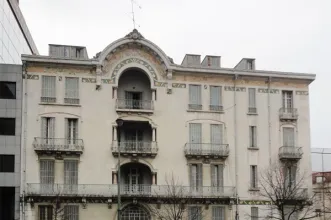 Local - Edifício na Rua Alexandre Herculano - Santo António| Lisboa| Área Metropolitana de Lisboa