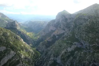 Local - Desfiladeiro da Hermida - Peñarrubia| Cantabria| España