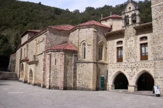 Local - Mosteiro de Santo Toribio de Liébana - Camaleño| Cantabria| España