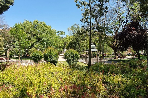 Local - Jardim Avelar Brotero - Alcântara| Lisboa| Área Metropolitana de Lisboa