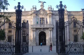 Local - Real Fábrica de Tabacos - Sevilla| Sevilla