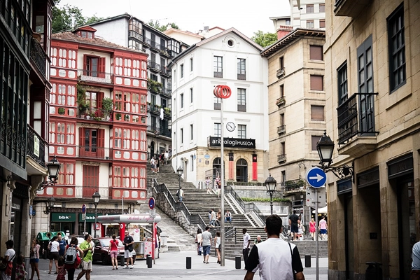 Local - Plaza Miguel de Unamuno - Bilbao| Bizkaia