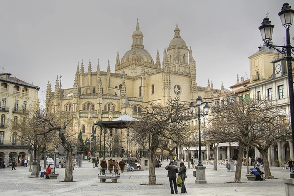 Local - Plaza Mayor de Segóvia - Segovia| Segovia