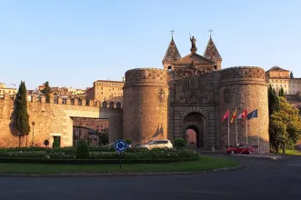 Local - Puerta de Bisagra - Toledo| Toledo| España
