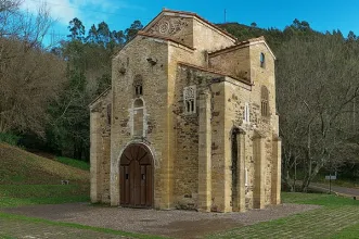 Local - San Miguel de Lillo  - Oviedo| Asturias| España