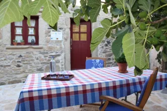 Local - Casa De L Bárrio  - Picote| Miranda do Douro| Terras de Trás-os-Montes