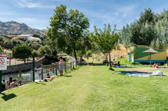 Local - Praia Fluvial de Castelo Novo - Fundão |  Castelo Novo| Fundão| Beiras e Serra da Estrela