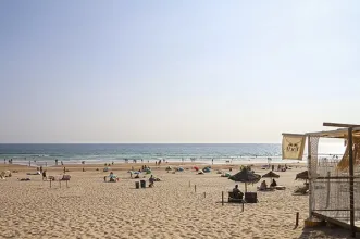 Local - Praia da Cabana do Pescador - Costa da Caparica| Almada| Área Metropolitana de Lisboa