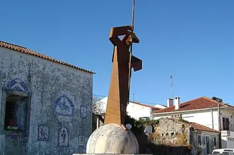 Local - Estátua da Padeira  - Aljubarrota | Junta de Freguesia de Aljubarrota| Alcobaça| Oeste