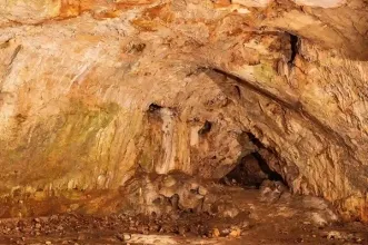 Local - Gruta de Avecasta - Avecasta|União de Freguesia de Areias e Pias| Ferreira do Zêzere| Médio Tejo