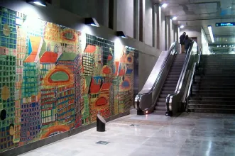 Local - Azulejos na Estação de Metro do Oriente - Parque das Nações| Lisboa| Área Metropolitana de Lisboa