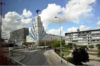 Local - Revestimento azulejar do Edifício Écran - Parque das Nações| Lisboa| Área Metropolitana de Lisboa