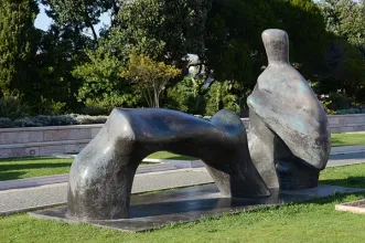 Local - Reclining Figure: Arched Leg, 4/6 - Belém| Lisboa| Área Metropolitana de Lisboa