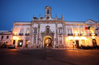 Local - Arco da Vila - Vila-Adentro - Faro| Faro| Algarve