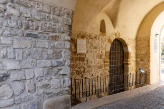 Local - Arco da Vila - Vila-Adentro - Faro| Faro| Algarve