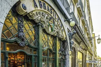 Local - Café A Brasileira - Santa Maria Maior| Lisboa| Área Metropolitana de Lisboa