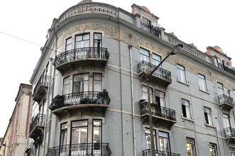 Local - Edifício na Avenida Almirante Reis - Arroios| Lisboa| Área Metropolitana de Lisboa