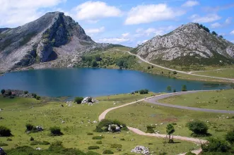 Local - Lago Enol - Cangas de Onís| Cangas de Onís| Asturias