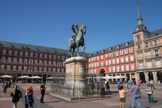Local - Plaza Mayor - Madrid| Madrid