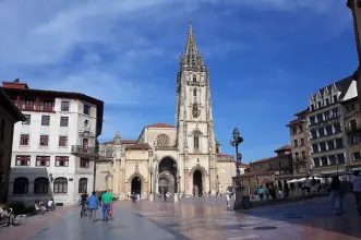 Local - Catedral de Oviedo - Oviedo| Asturias